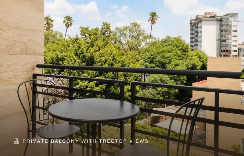 Urban Loft w/Balcony in Parque Mexico