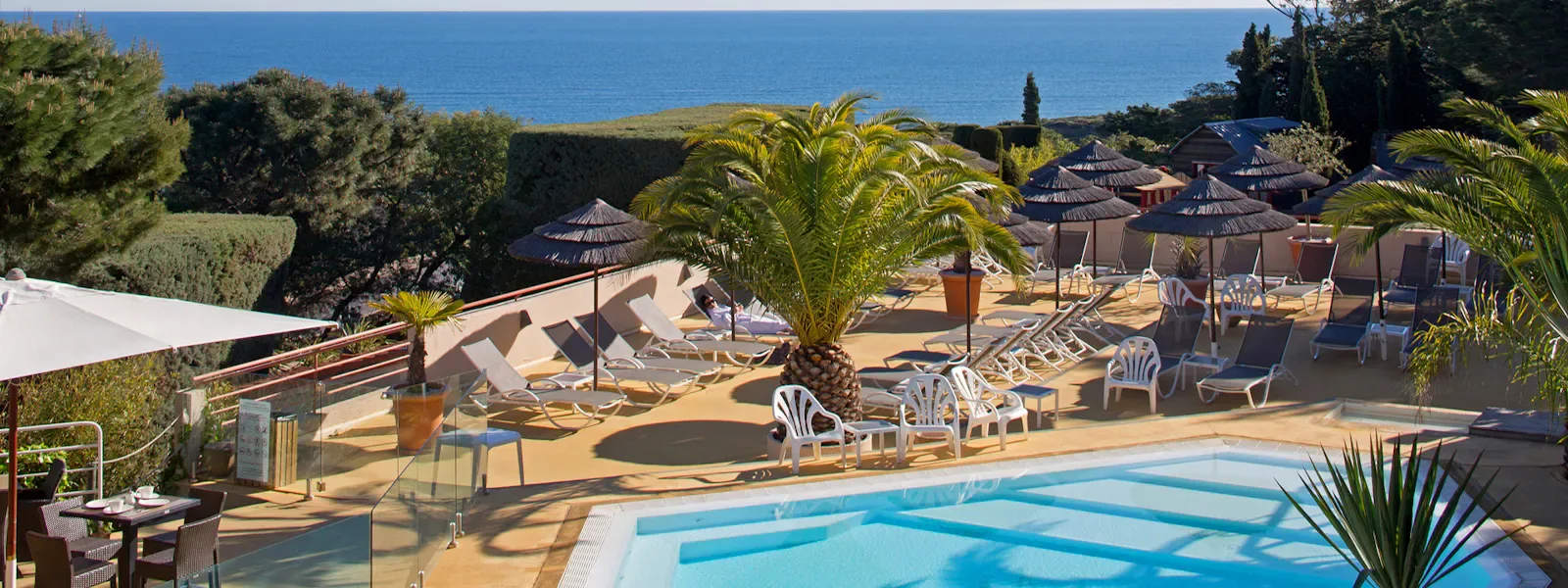 Hotel swimming pool