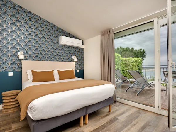 Sea-view double room