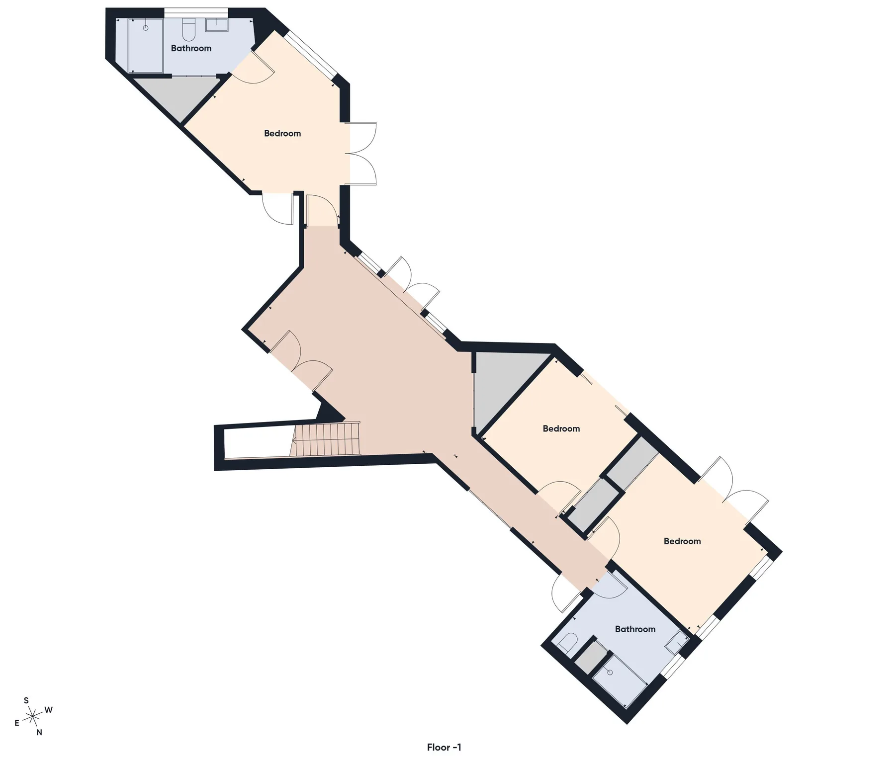 A floor plan shows several bedrooms, bathrooms, and a central hallway.