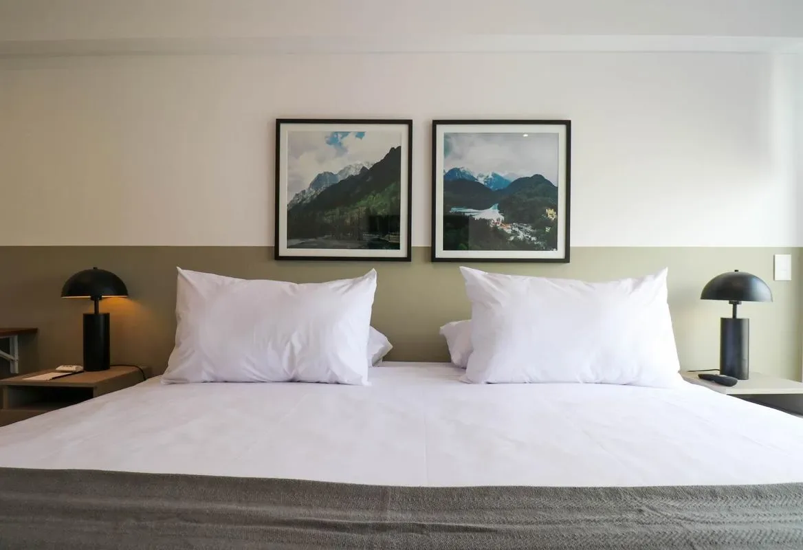 Fabulous 2BR w/ Balcony in Miraflores