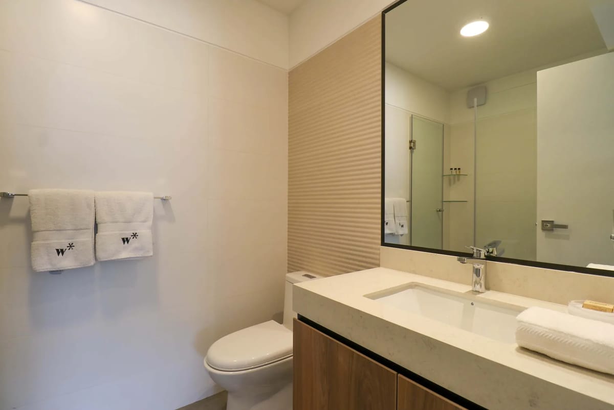 Fabulous 2BR w/ Balcony in Miraflores