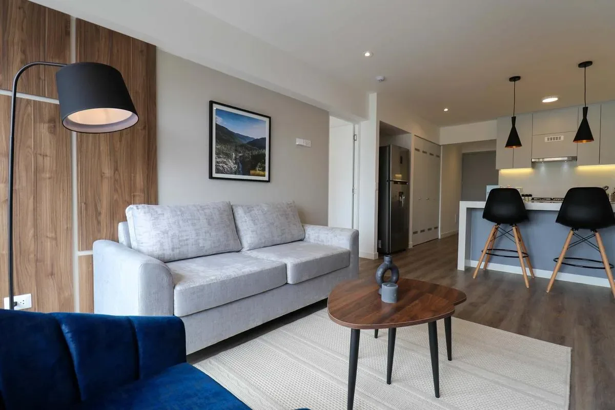 Fabulous 2BR w/ Balcony in Miraflores