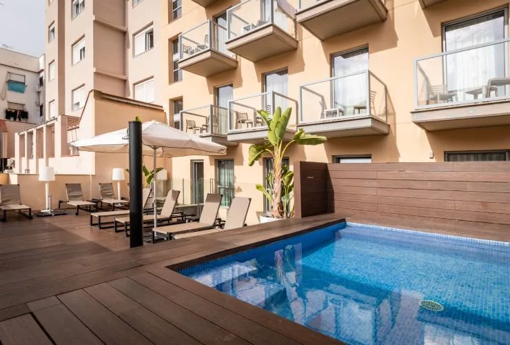 Hotel swimming pool