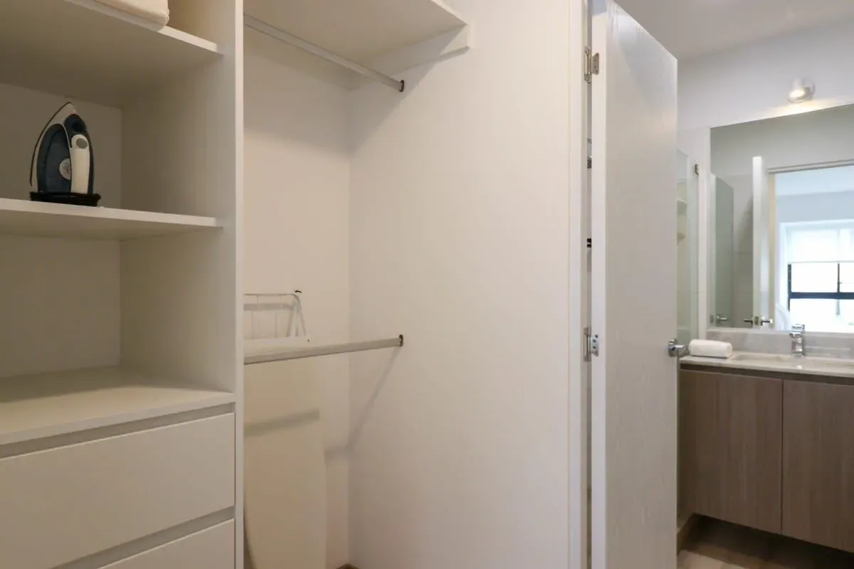 Modern 2BR with Balcony in the Heart of Miraflores