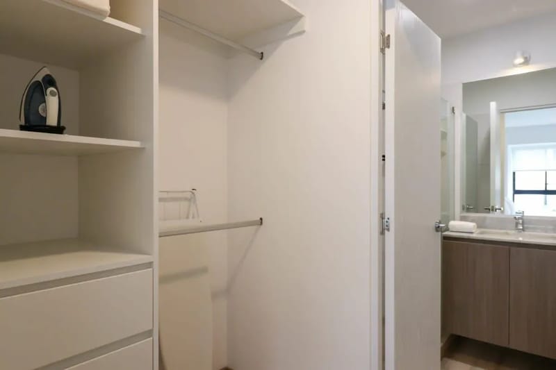 Modern 2BR with Balcony in the Heart of Miraflores