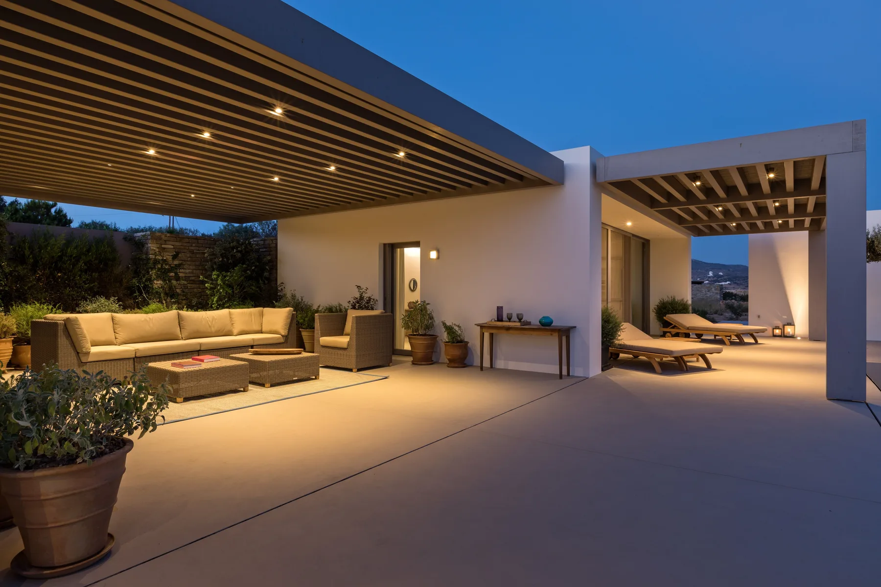 Paros luxury villa Bryn in Makria Miti - 1