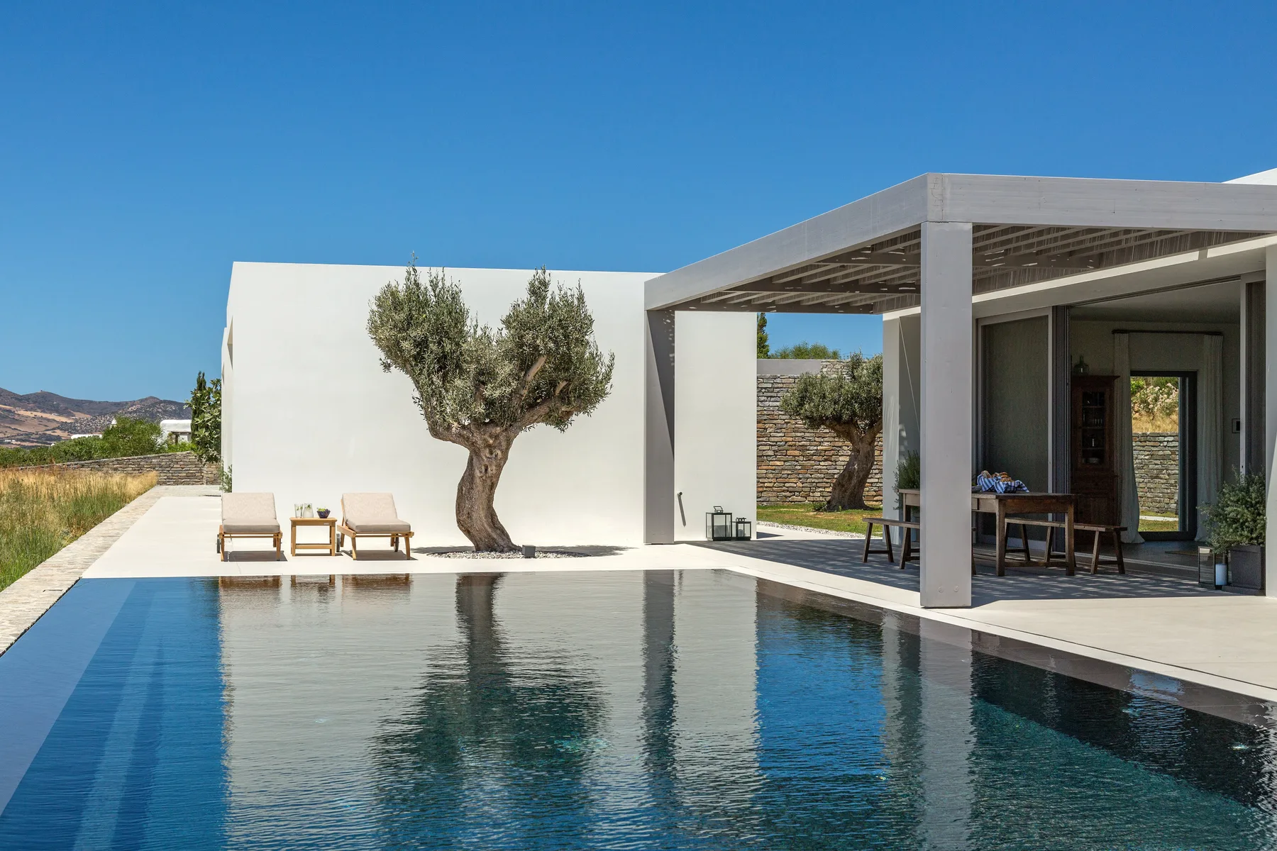 Paros luxury villa Bryn in Makria Miti - 3