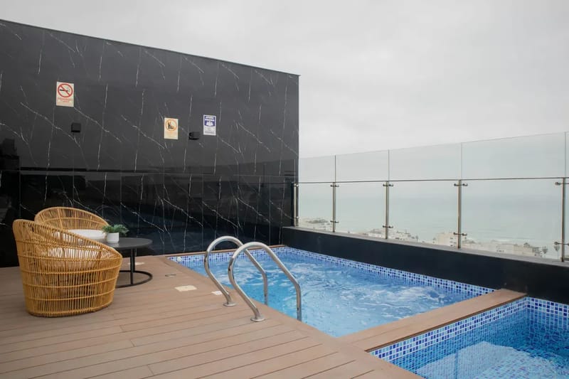 Distinctive 1BR w/ Balcony in Barranco