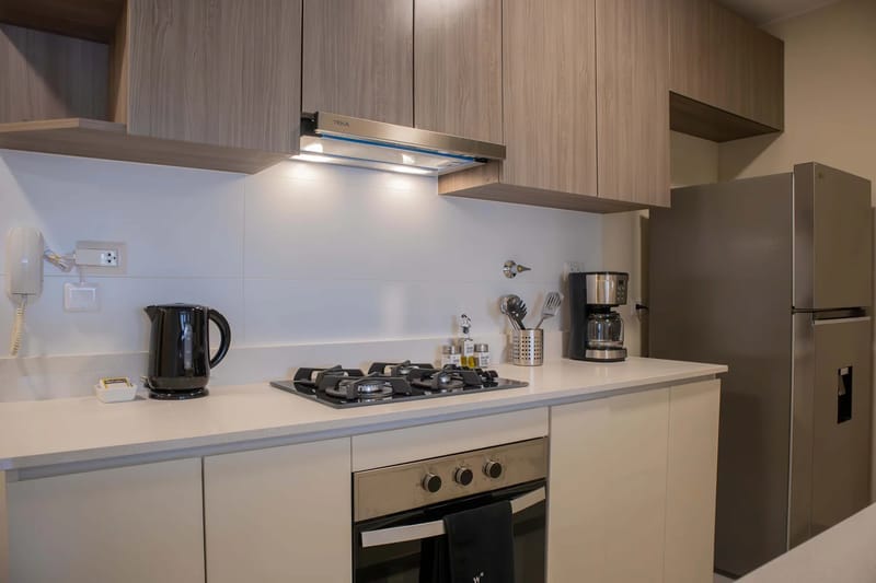 Modern 2BR w/ Scenic Balcony Close to Kennedy Park