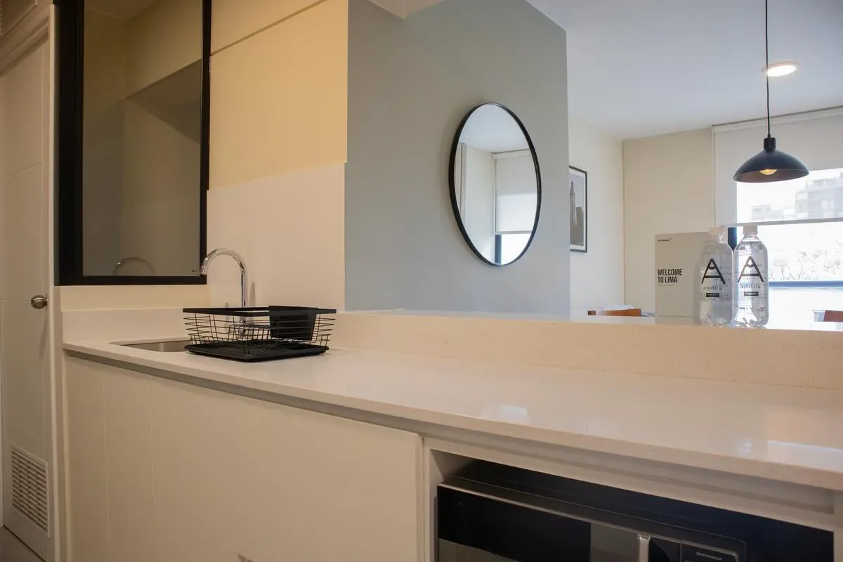 Modern 2BR w/ Scenic Balcony Close to Kennedy Park