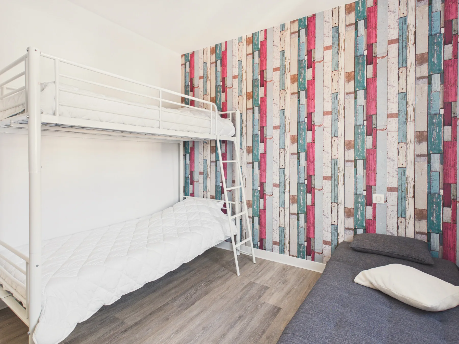 Apartment gallery photo