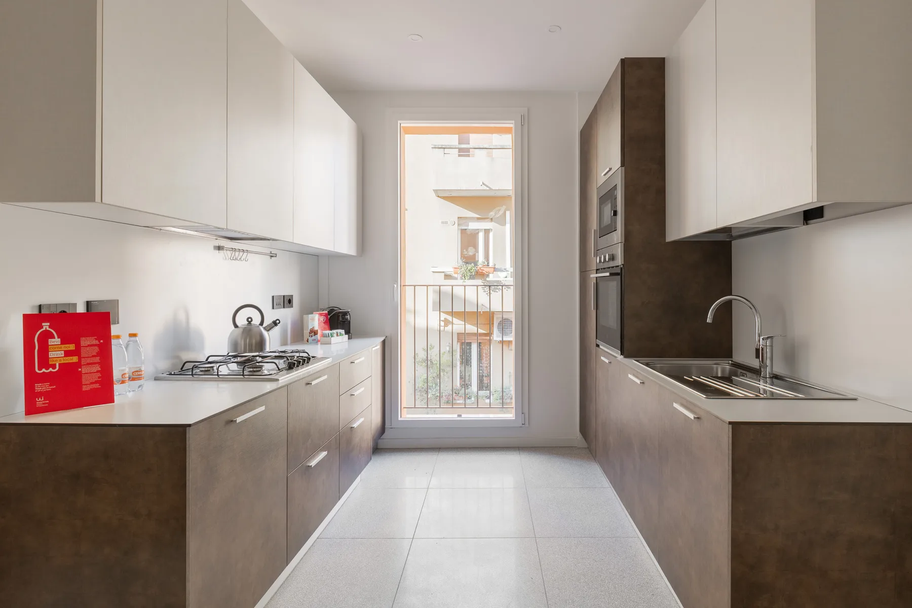 White Calla Apartment