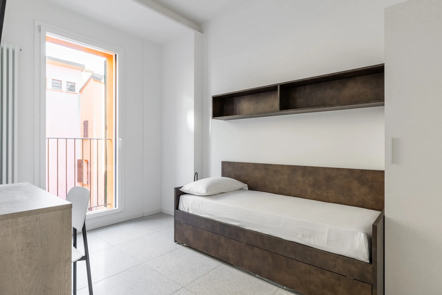 White Calla Apartment