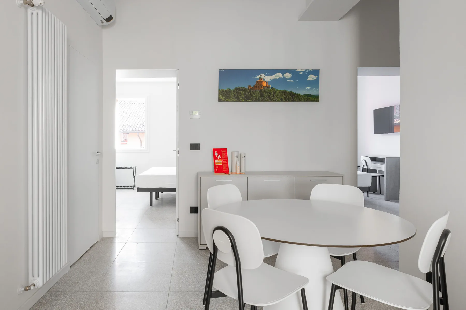 White Calla Apartment