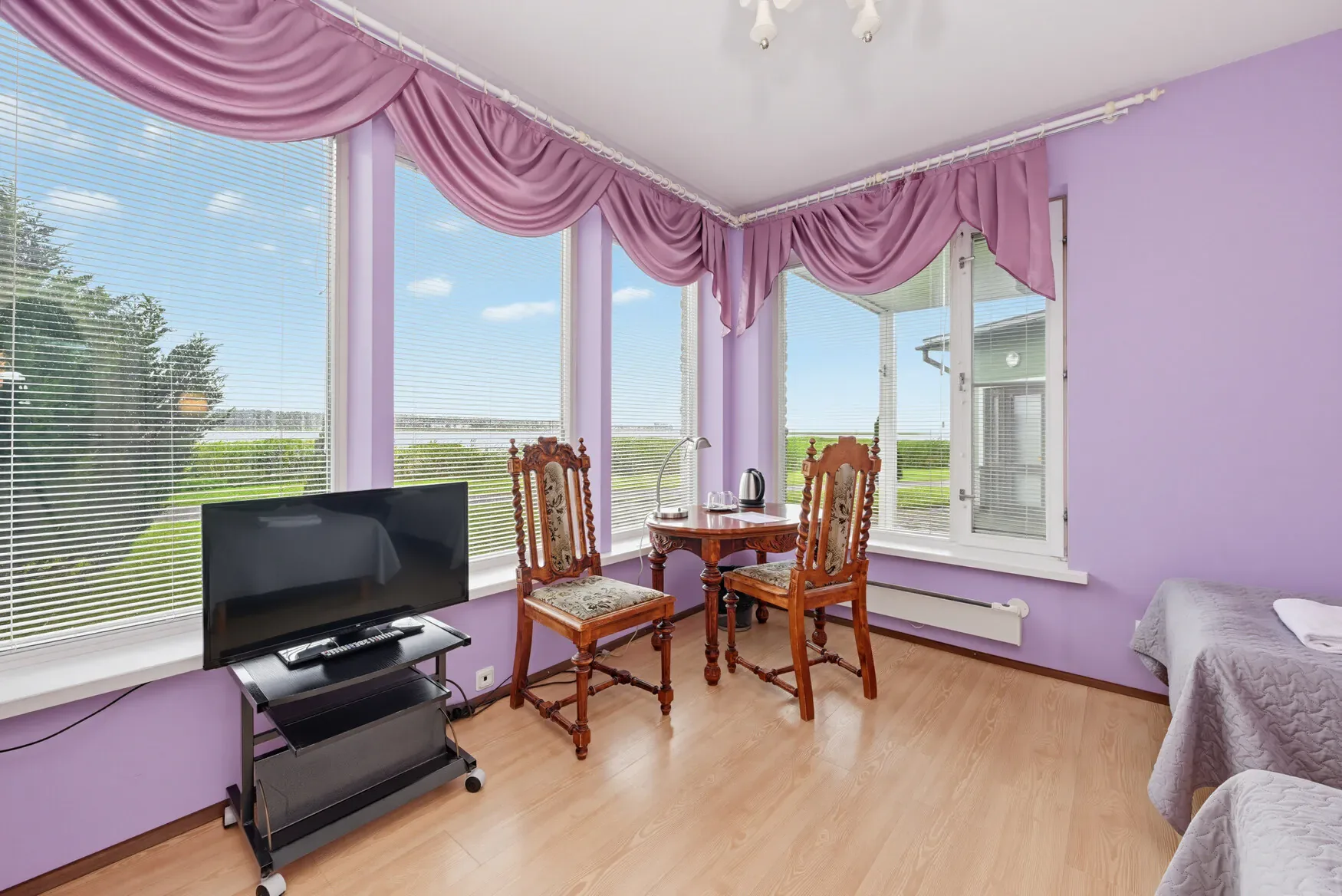 Captain's Room