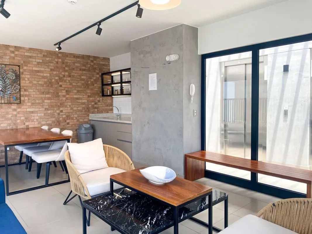 Prime 2BR in Miraflores