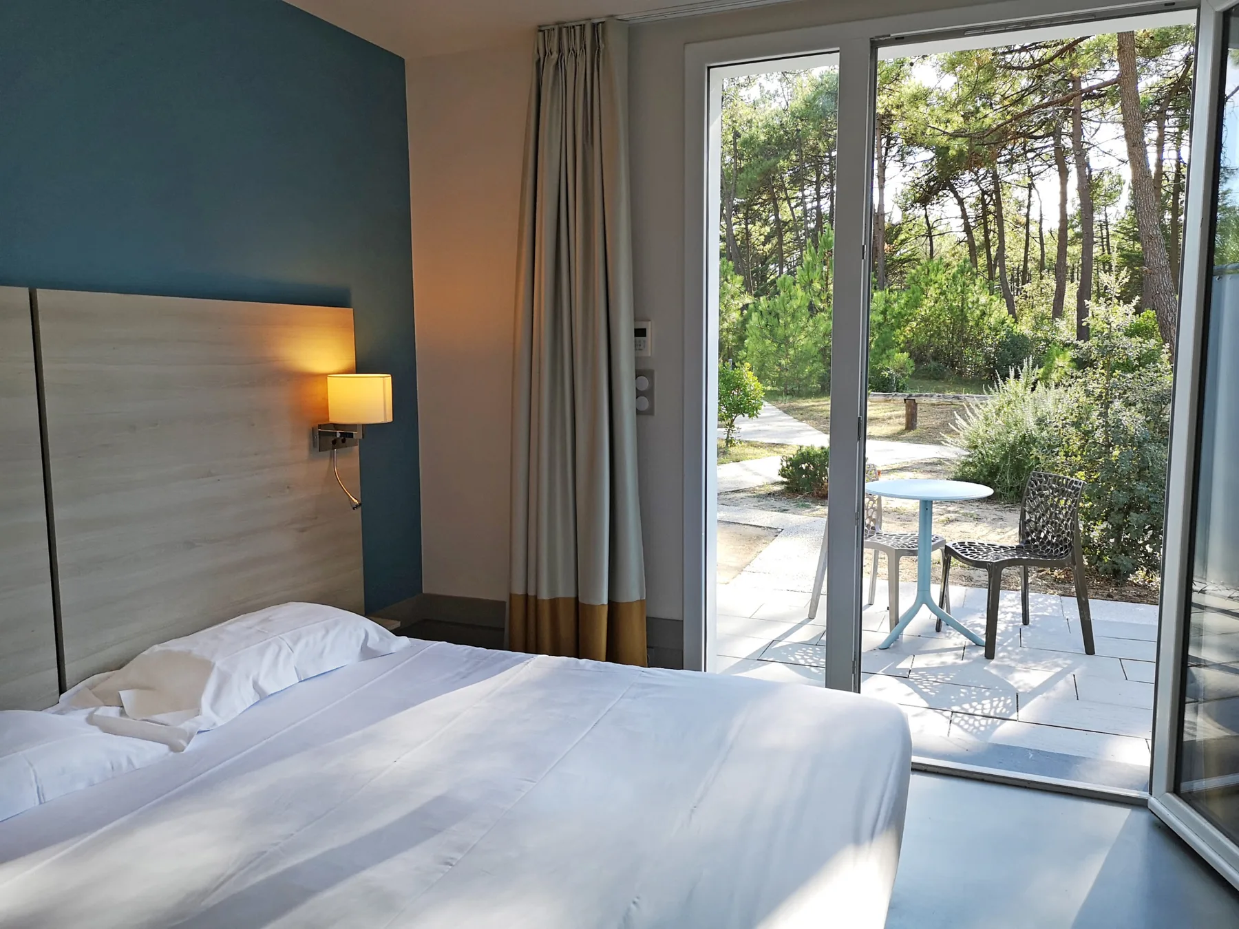 Petite chambre avec terrasse