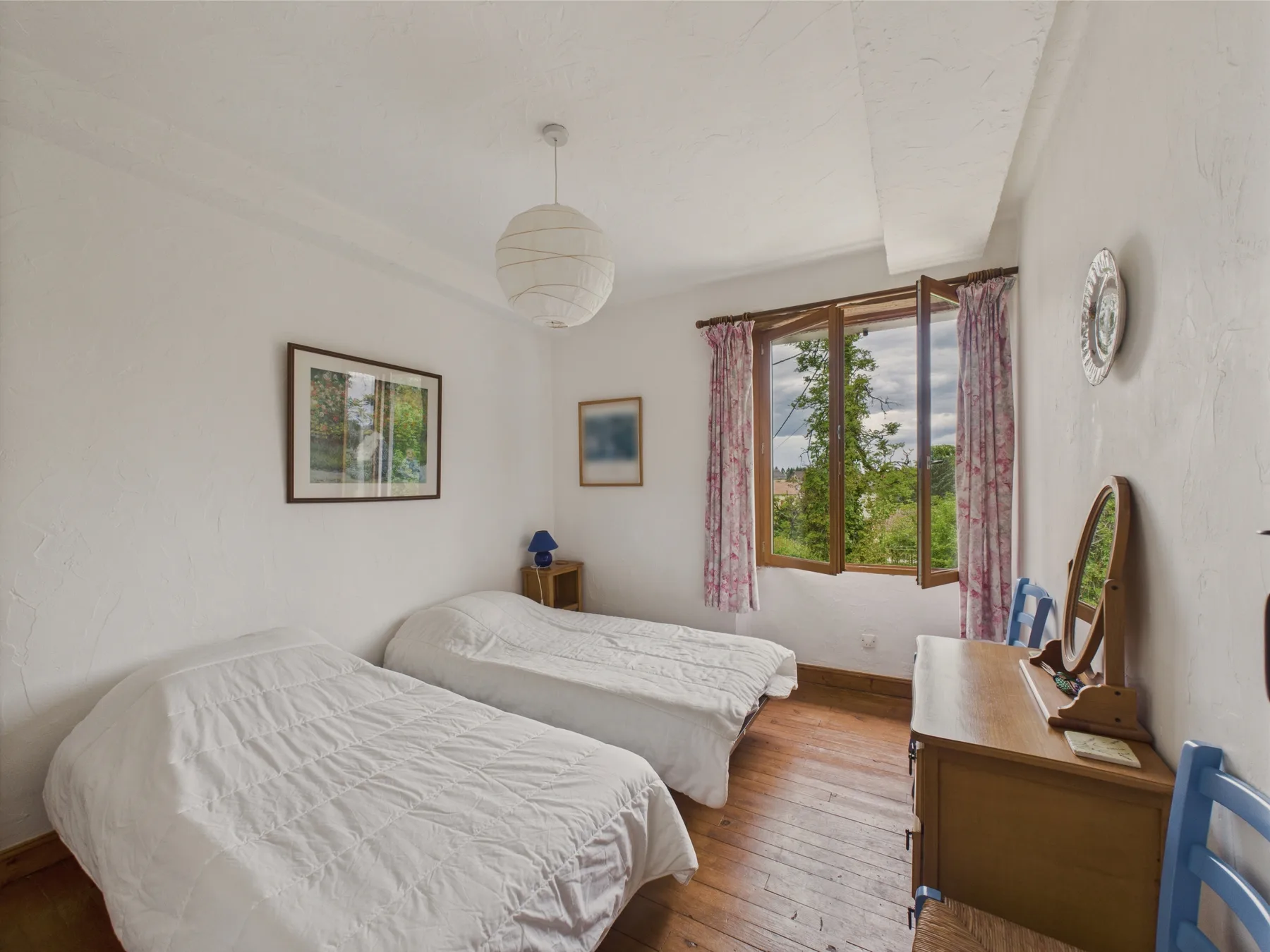 Property gallery photo