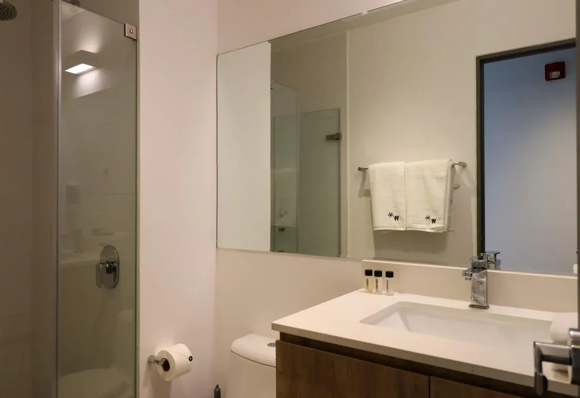 Engaging 2BR w/ Impressive Deco in San Isidro