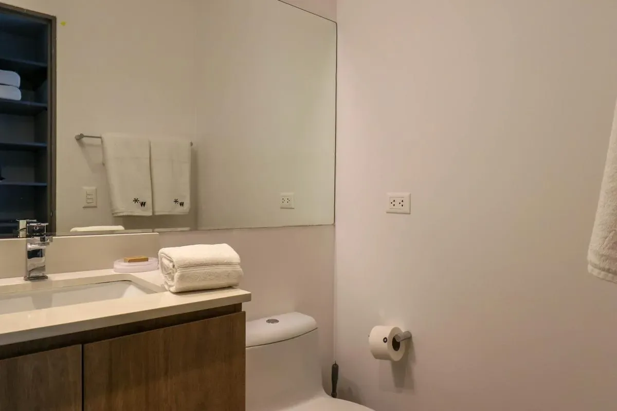 Engaging 2BR w/ Impressive Deco in San Isidro