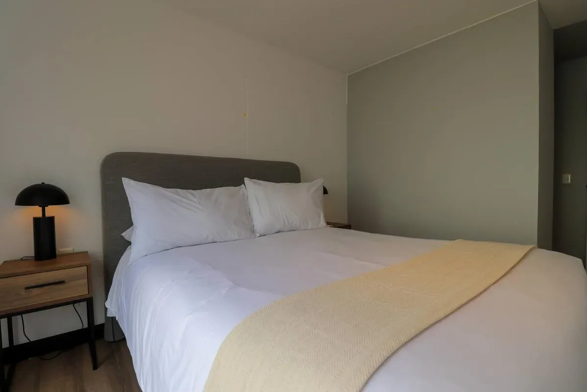 Engaging 2BR w/ Impressive Deco in San Isidro