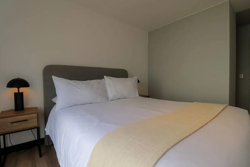 Engaging 2BR w/ Impressive Deco in San Isidro