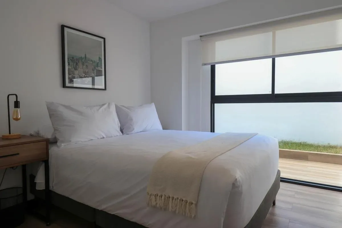 Engaging 2BR w/ Impressive Deco in San Isidro