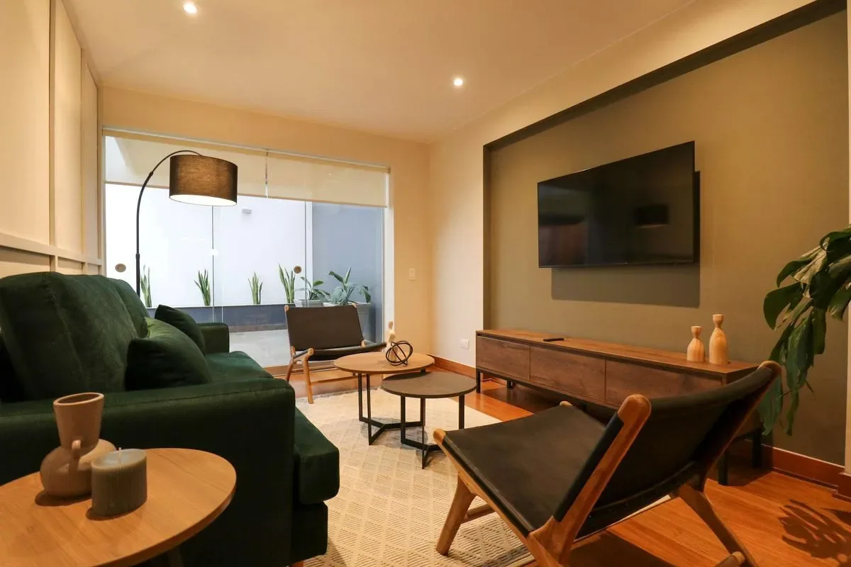 Elegant 2BR w/ Spacious Terrace in Miraflores