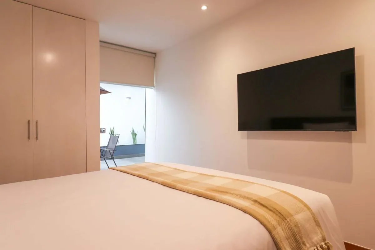 Elegant 2BR w/ Spacious Terrace in Miraflores