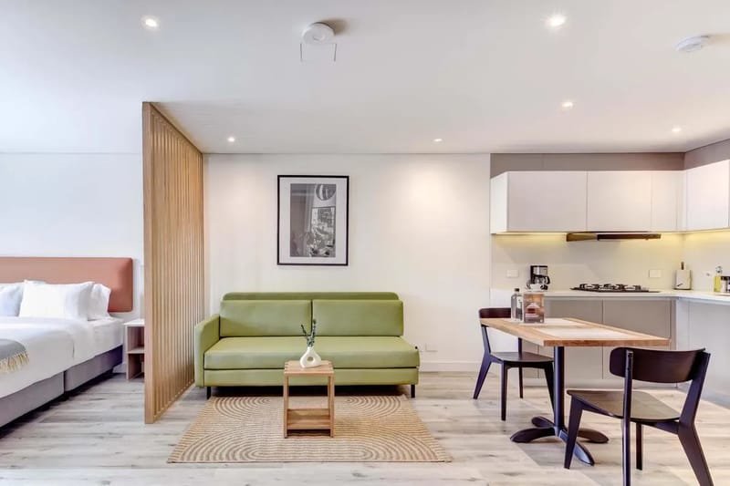 Warm Loft in Santa Barbara w/ Balcony