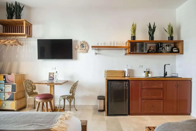 Gleaming Loft w/ Balcony in Bocagrande