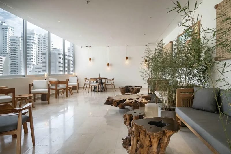 Gleaming Loft w/ Balcony in Bocagrande