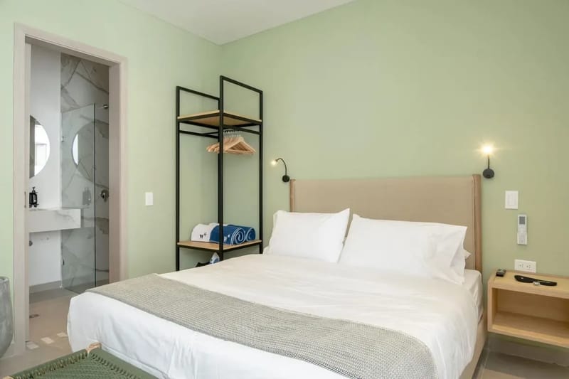Peaceful 2BR w/ Great Terrace in Bocagrande