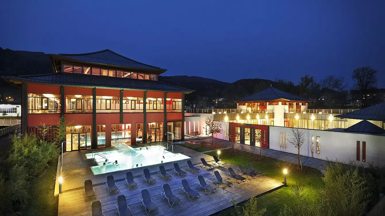 Spa pool