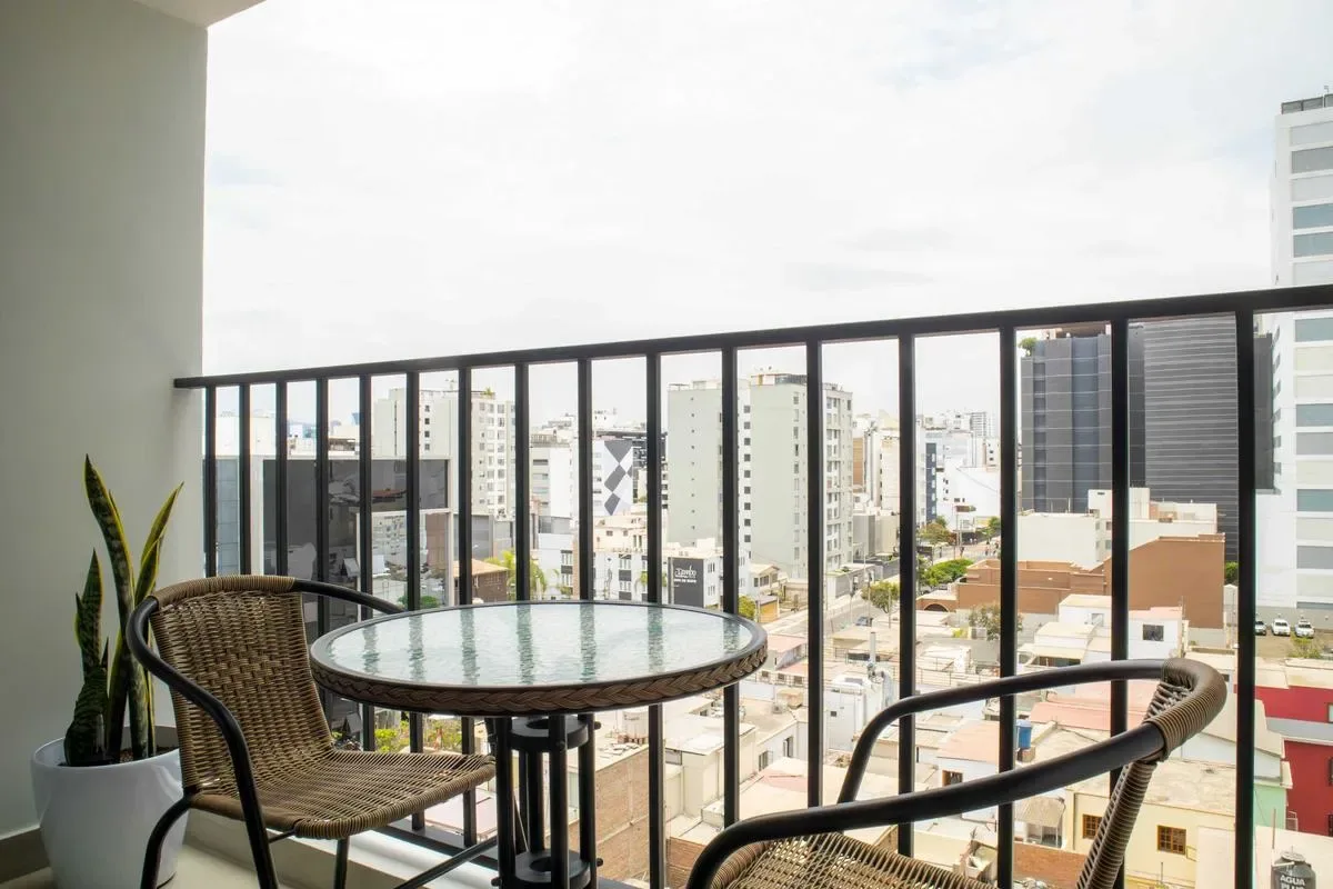 Amazing 2BR w/ Fantastic Pool in Miraflores