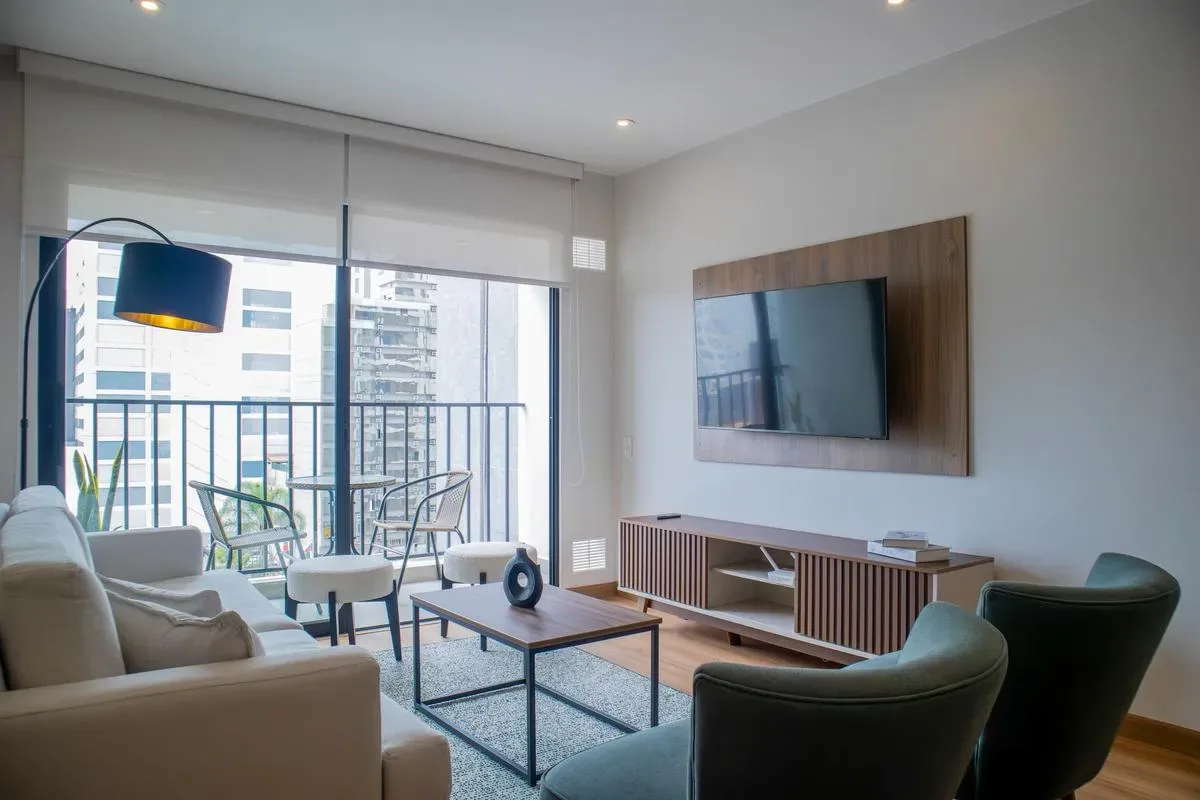 Amazing 2BR w/ Fantastic Pool in Miraflores