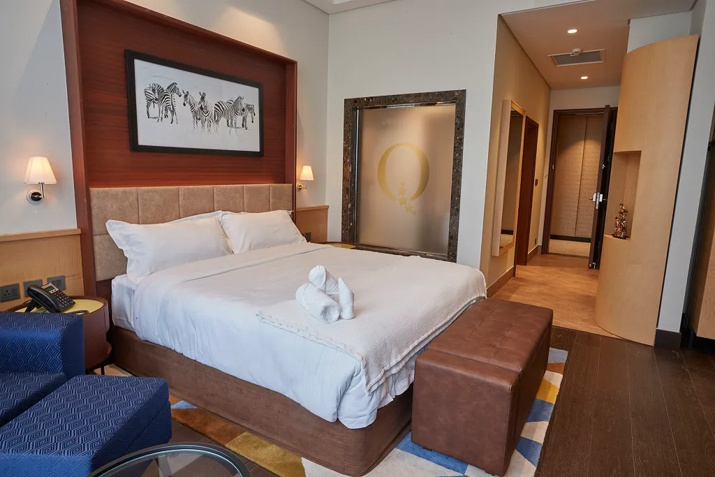 Guest room
