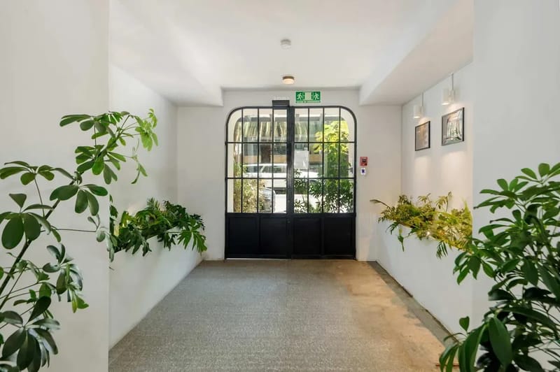 Contemporary building by Wynwood in Roma Norte