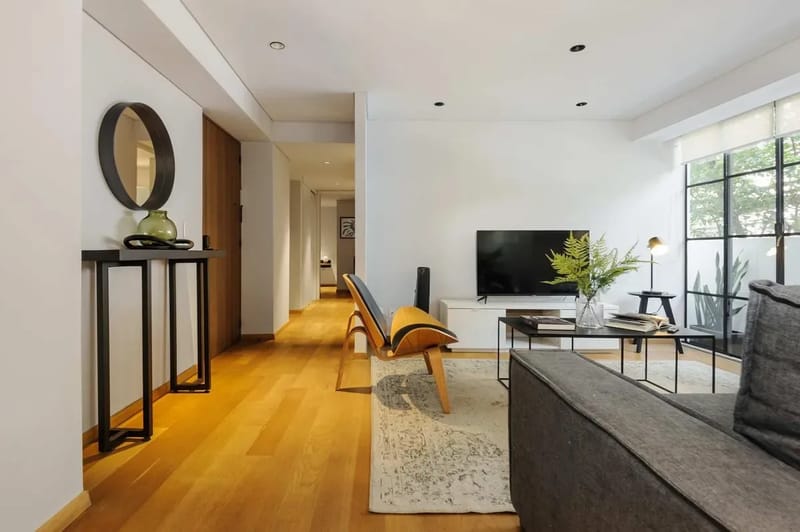 Contemporary building by Wynwood in Roma Norte