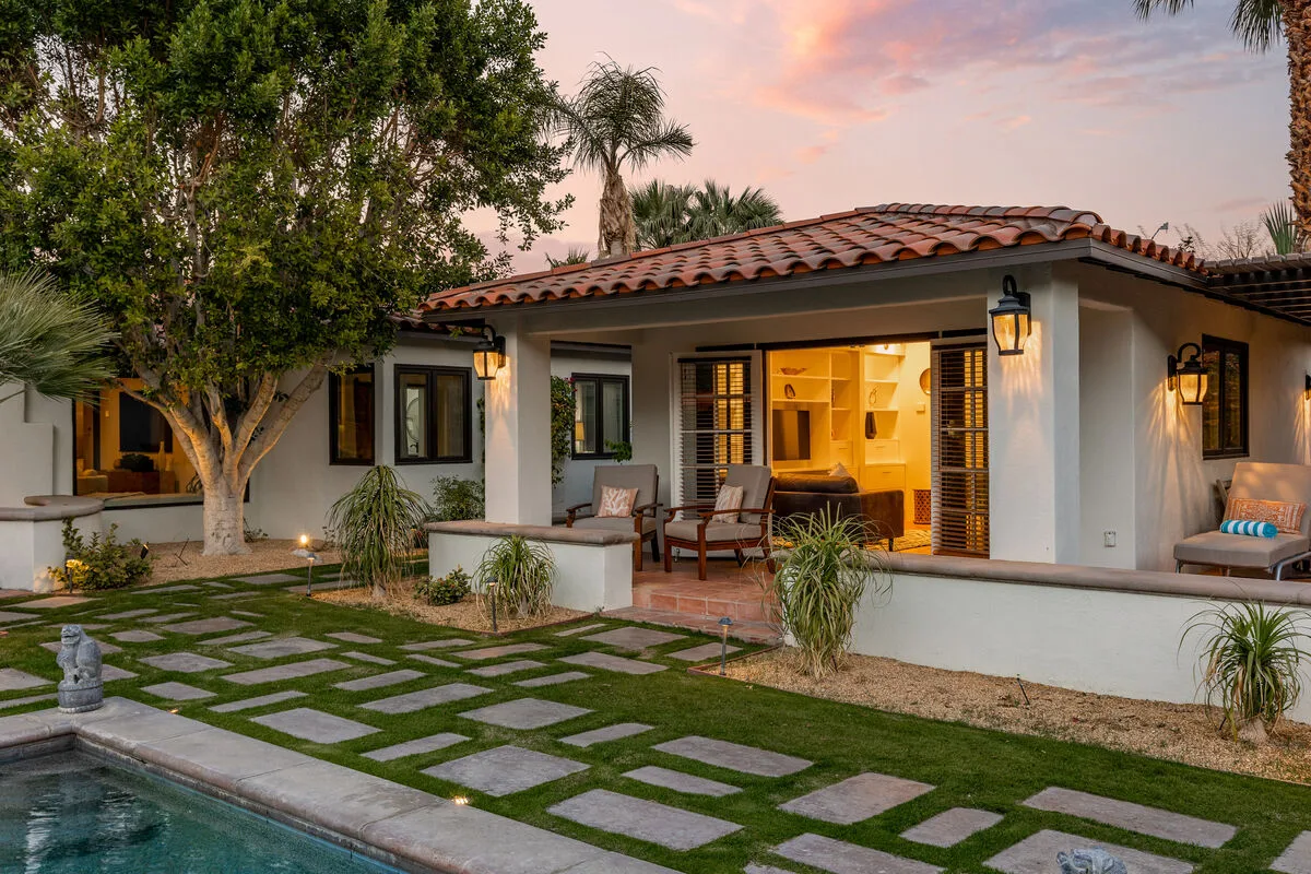 Lola Vista