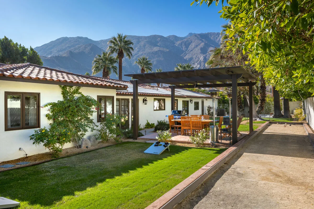 Lola Vista