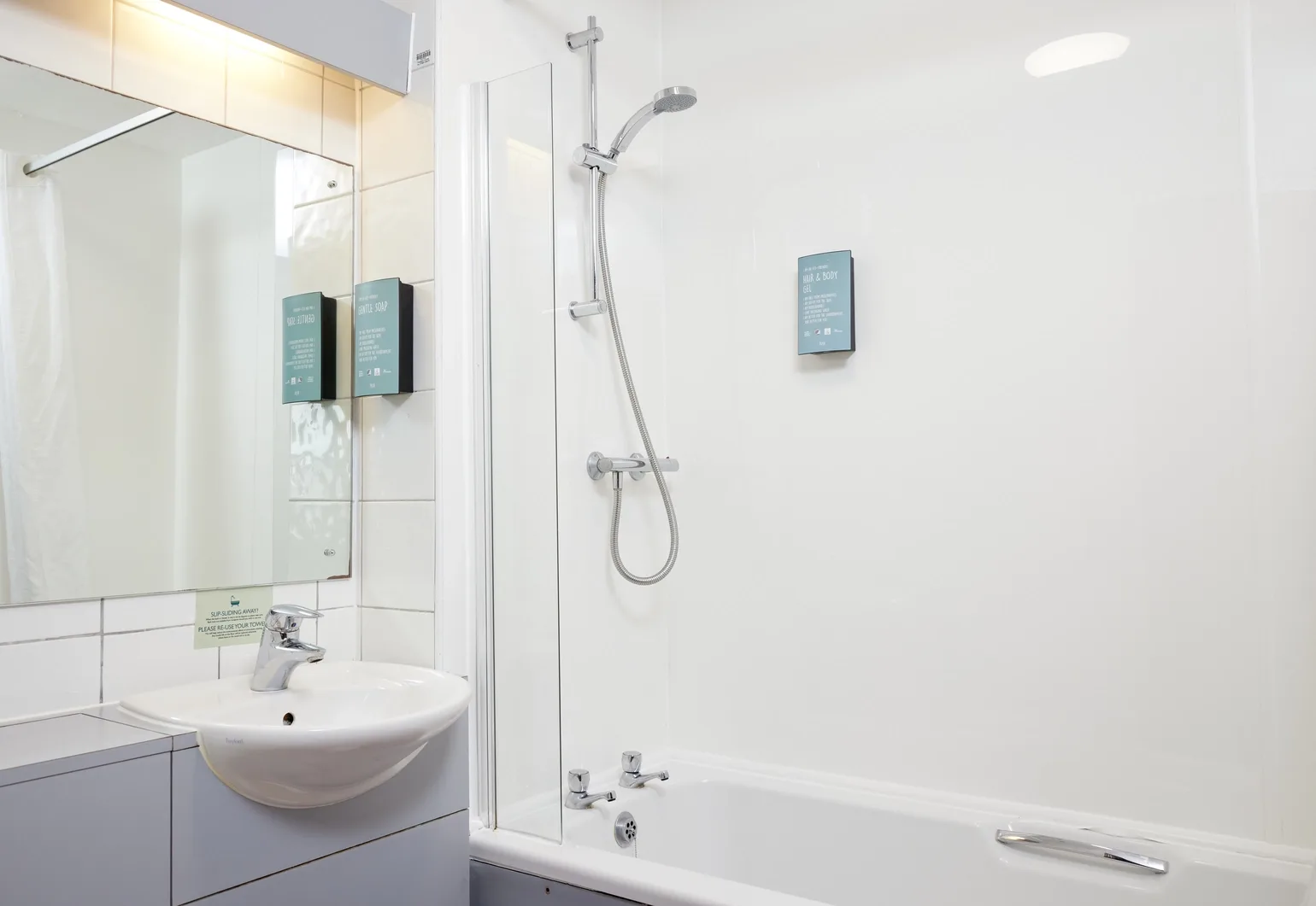 Double bedroom at Windmill Farm