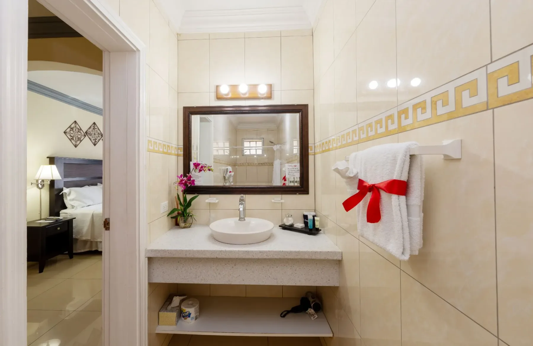 Suite interior