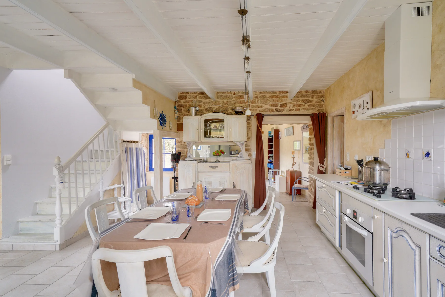 Casa en Penmarch con terraza y jardín
