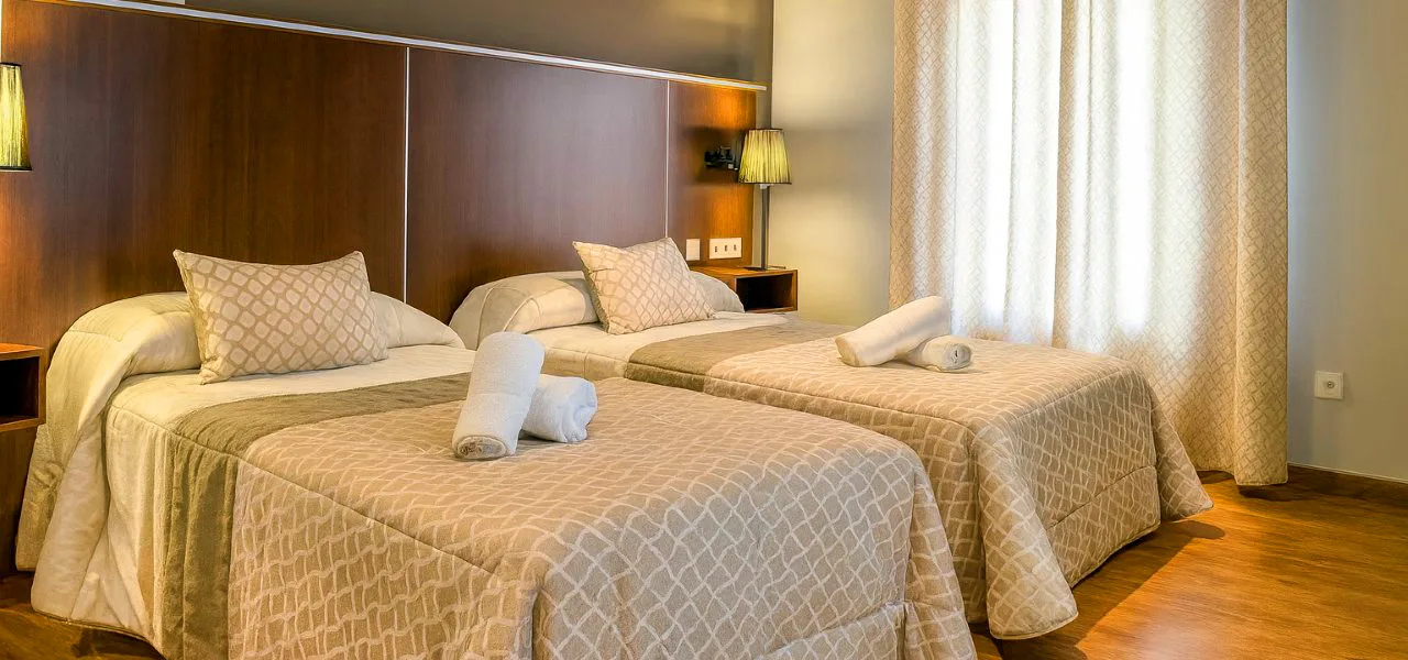 Hotel Plaza Manjón property view