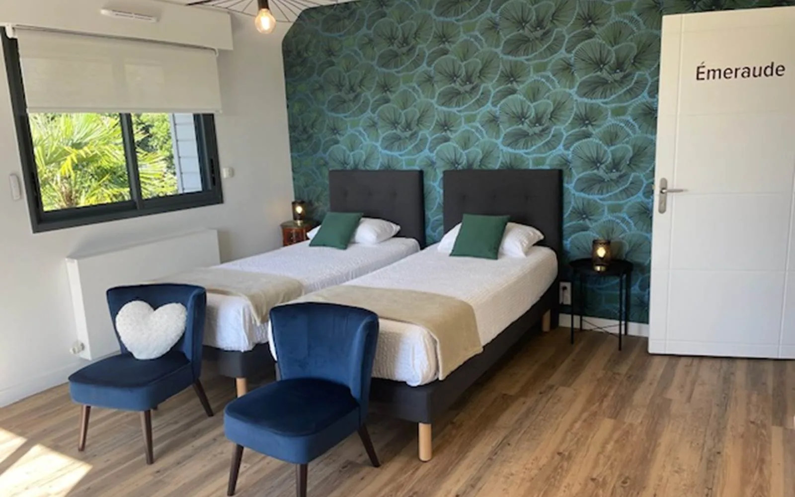 Habitación Émeraude con dos camas individuales