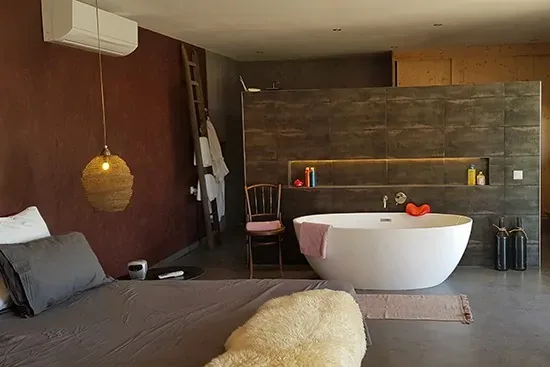 Queen suite