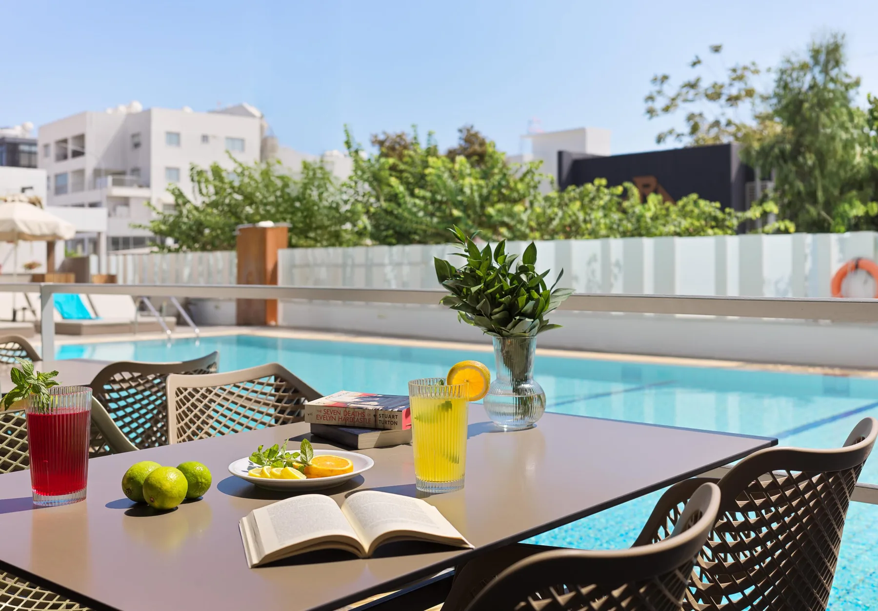 Pefkos City Hotel
