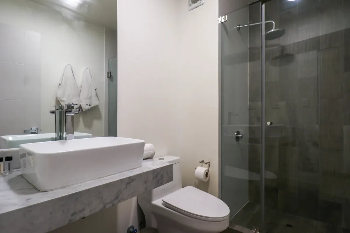 Beautiful 2BR in Miraflores